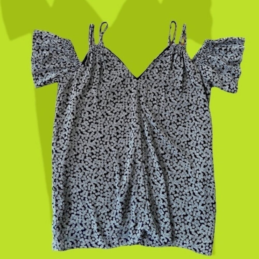 LOFT Black & White Off the Shoulder Top Size S